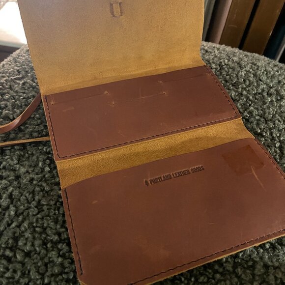 Portland Leather clutch / wallet - Picture 2 of 4